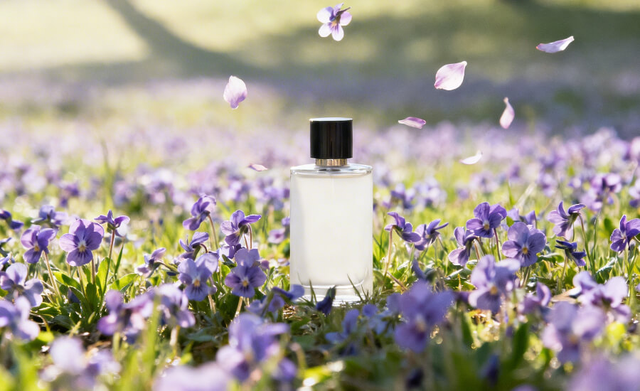 Parfémy s vôňou fialky